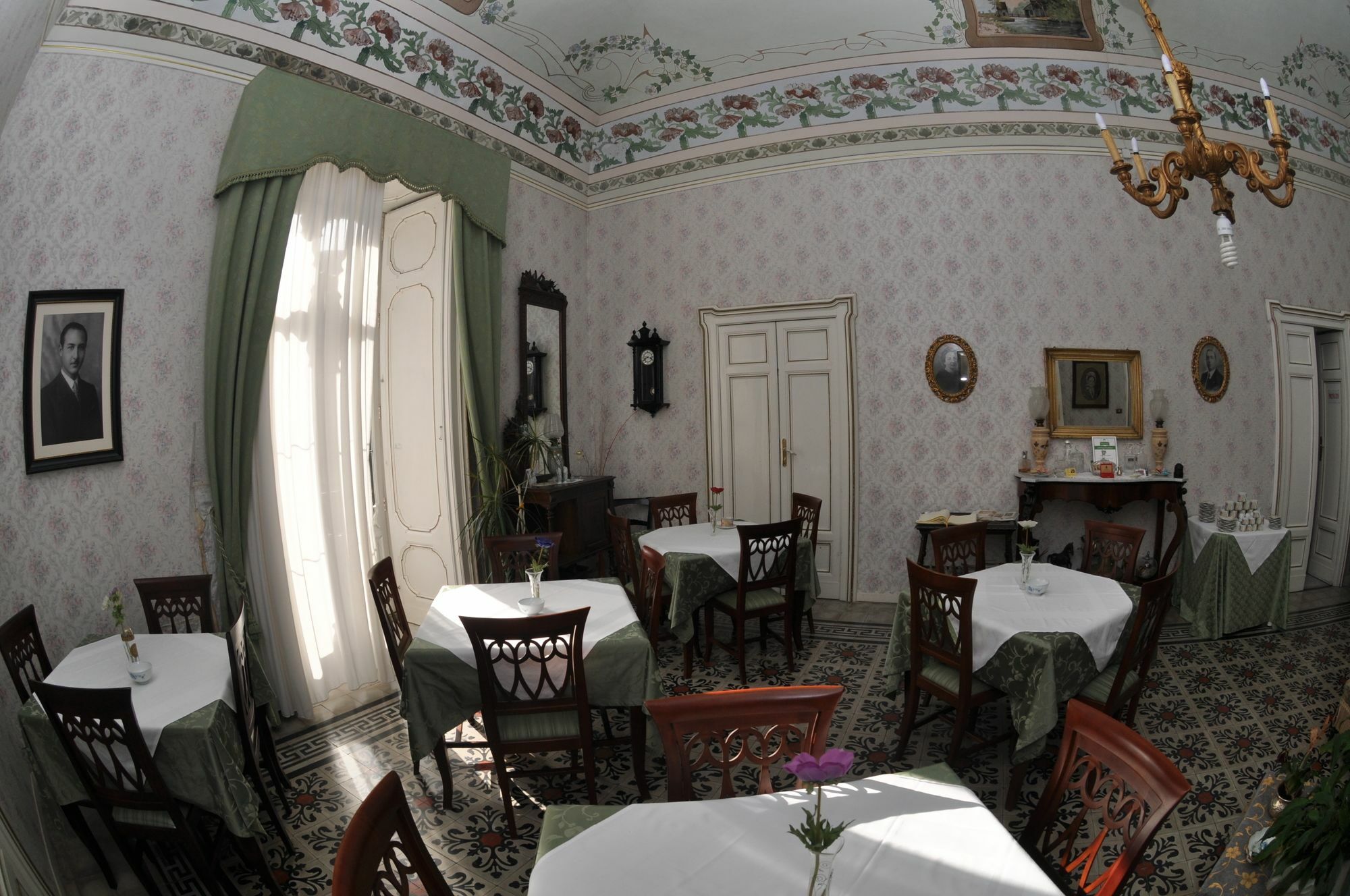 Palazzo Il Cavaliere B&B De Charme Модика Екстериор снимка